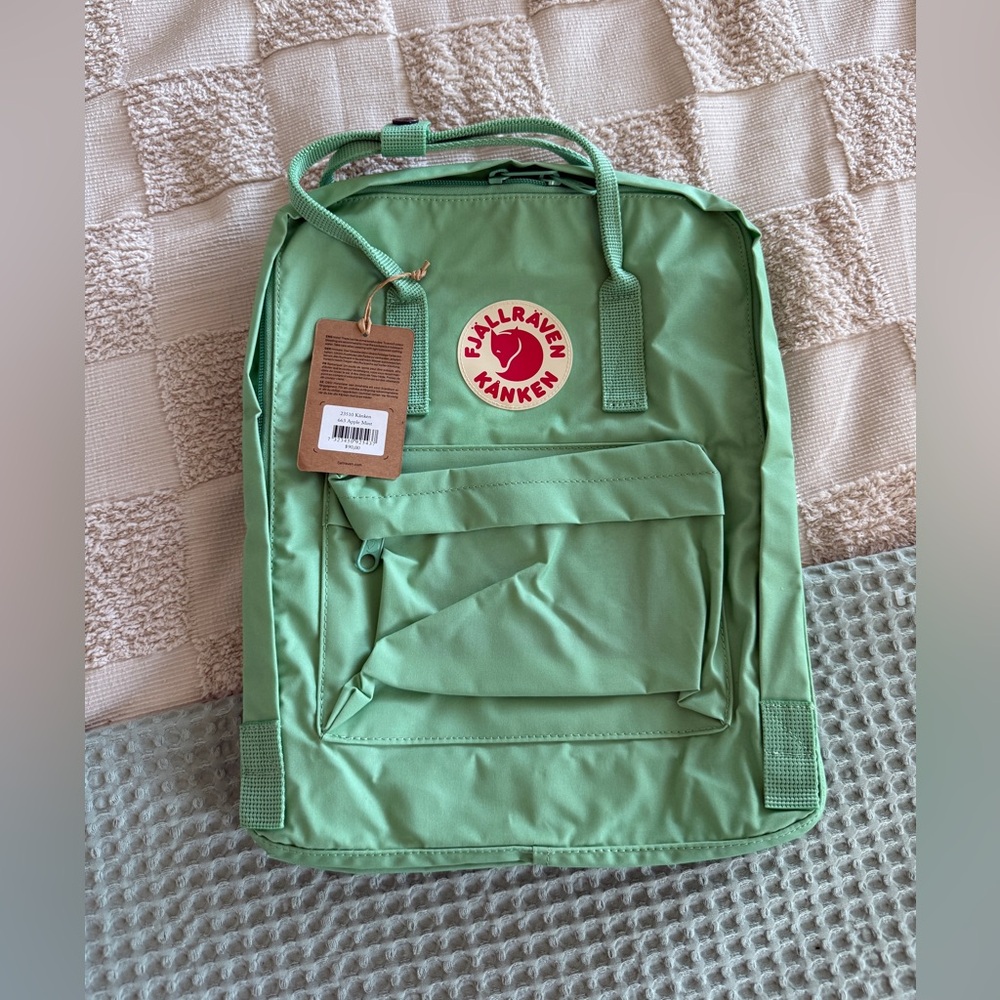 NWT Fjallraven Kanken Original Apple Mint